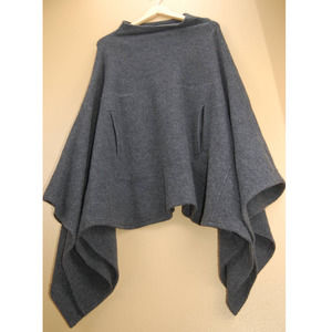 Vintage Herman Geist Women's 2X 100% Wool Poncho with Kangaroo Pockets